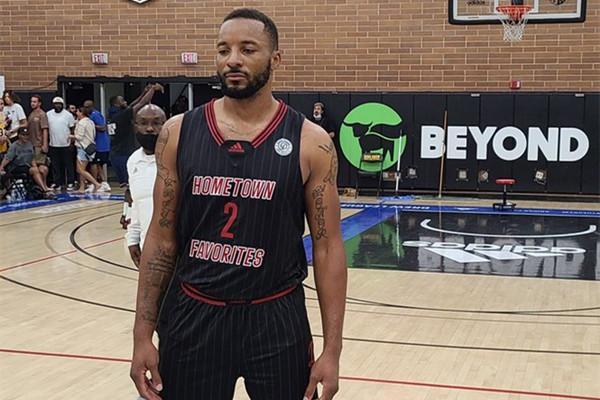 示了他们在 示了他们在